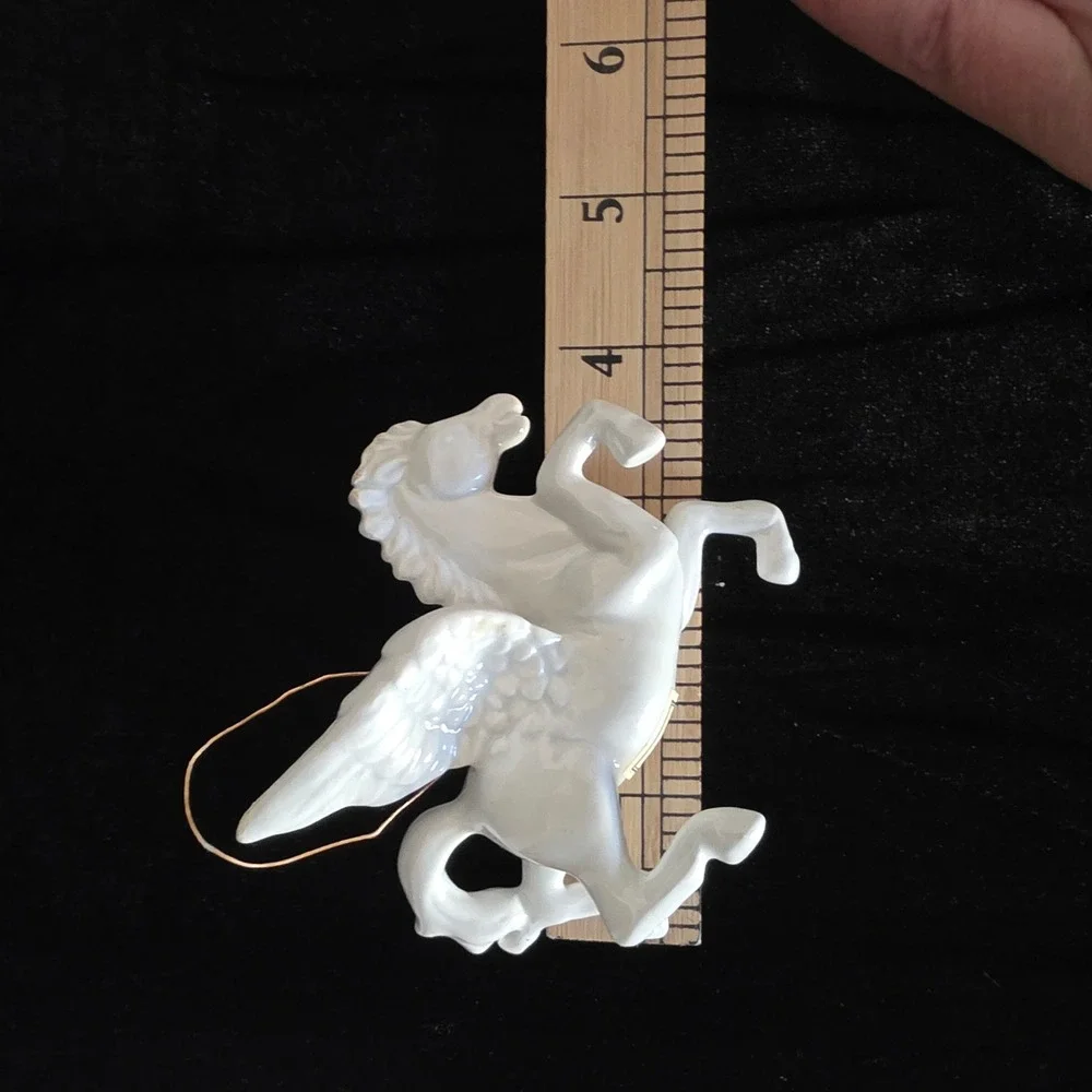 VTG Fitz & Floyd Japan White Porcelain Pegasus Winged Horse Ornament Figurine